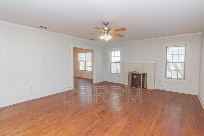 Photo - 1901 25th St