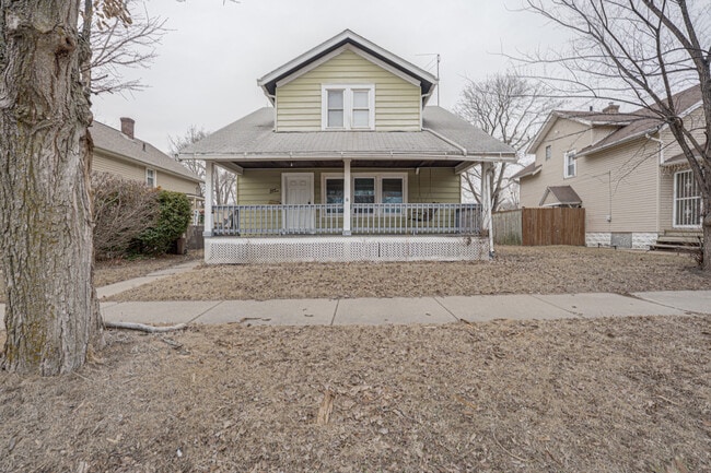 Photo - 814 22nd Ave