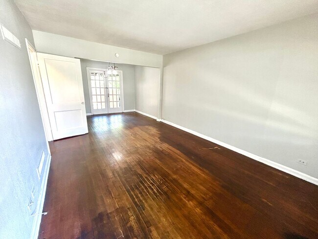 Photo - 2431 Cincinnati Av Unidad 1