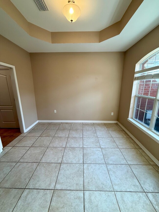 Photo - 7530 Treasure St