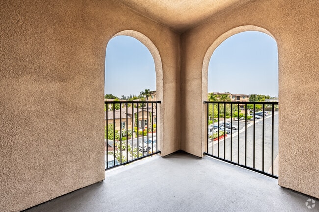 Phase 2 Plan 6B - 3BR, 2BA - 1,268SF - Balcony
