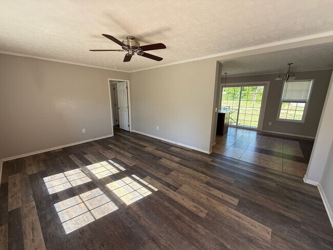 Photo - Pittsboro Ranch 3 bedroom/2 bath Available for immediate move in!