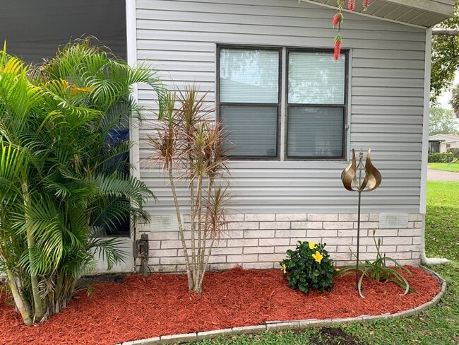 Photo - 193 Garden Dr