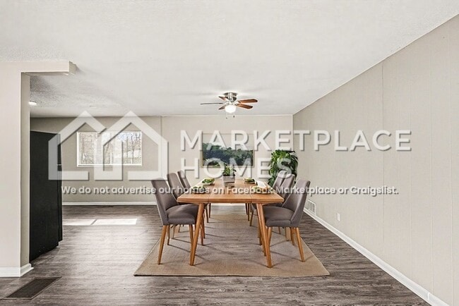 Photo - 8219 Sussex Dr