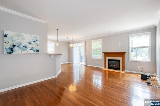 Photo - 44 George Russell Way Unit 22