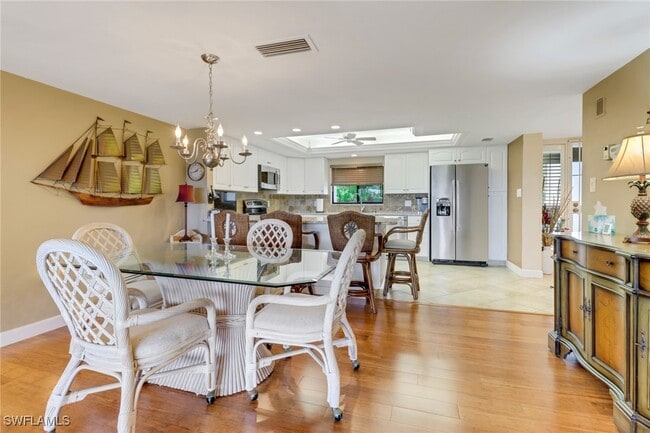 Photo - 4811 S Landings Dr Unit 202