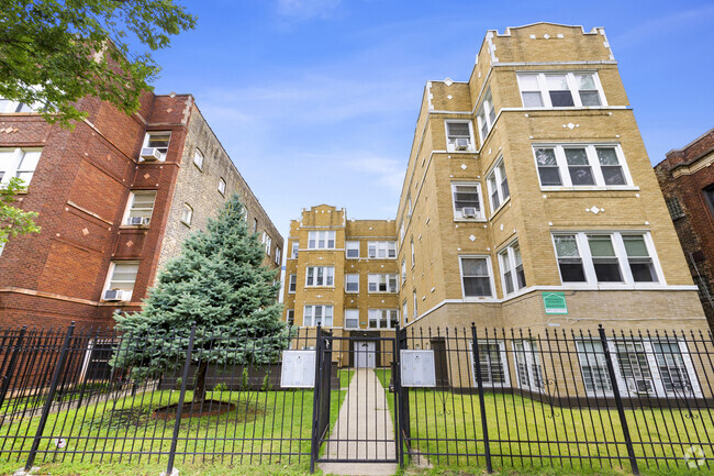 Building Photo - 1049 N Spaulding Ave Unit 2s Rental