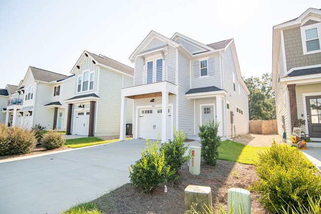 2yo Construction! 3 bed / 2.5 bath in Popu... - 2yo Construction! 3 bed / 2.5 bath in Popu... House