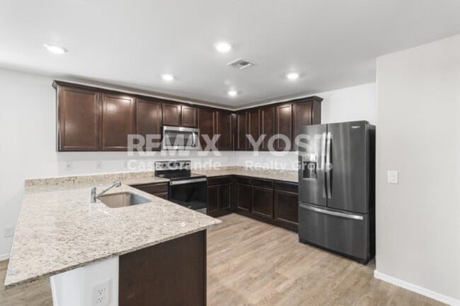 Photo - Half off the first months rent and owner paid SOLAR!!