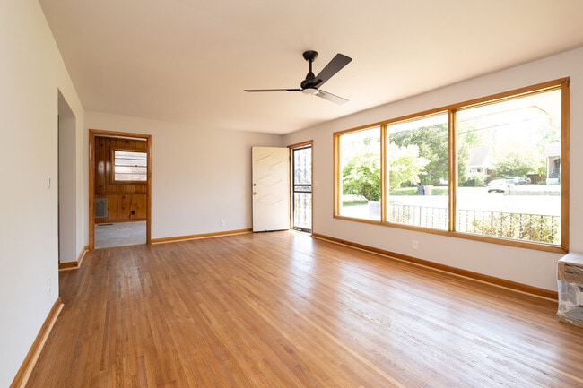 Photo - 1021 Maynor Ave
