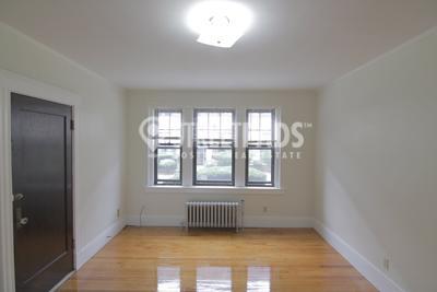 Building Photo - 1 bedroom in Malden MA 02148 Rental