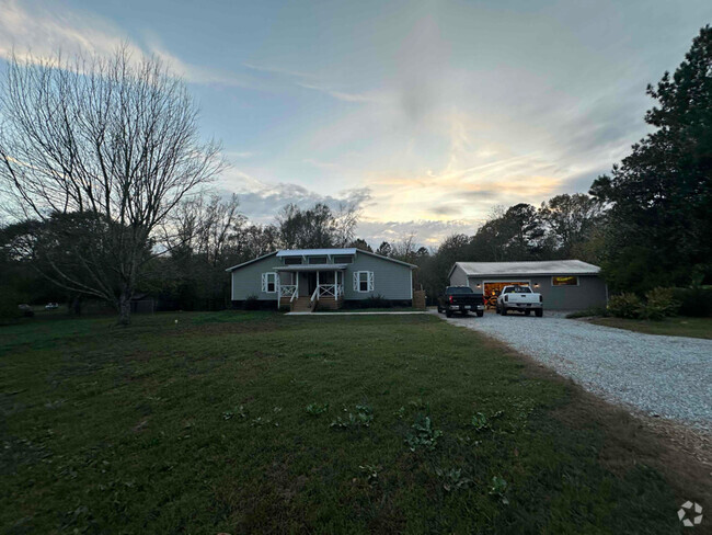 Building Photo - 246 Trotters Way Rental