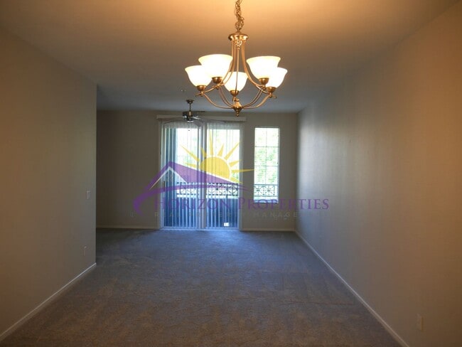 2001 Club Center Dr Unidad 8135