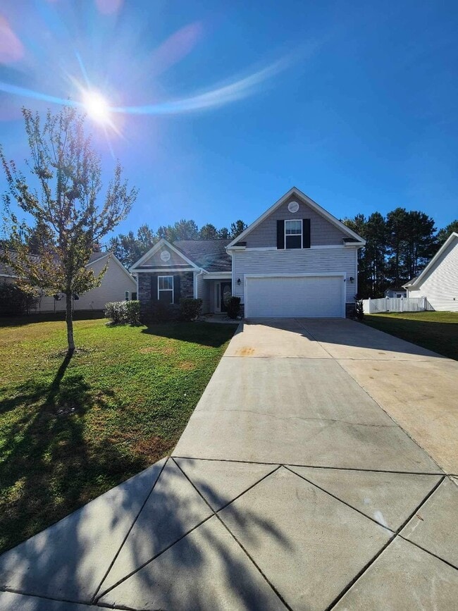 Building Photo - 215 Leadoff Dr Rental