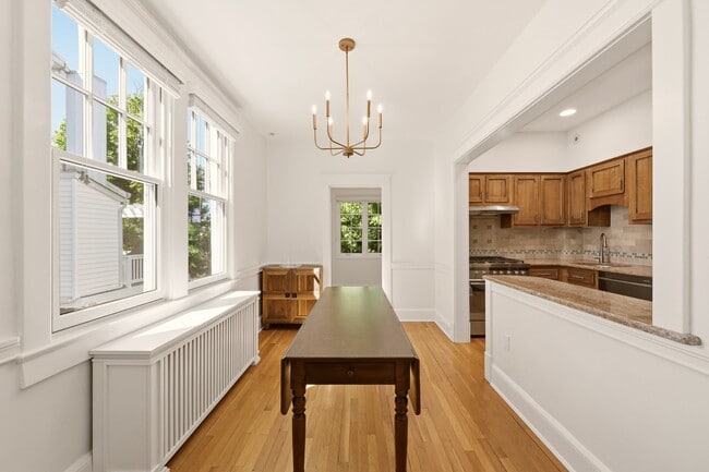 Photo - 5168 Fulton St NW