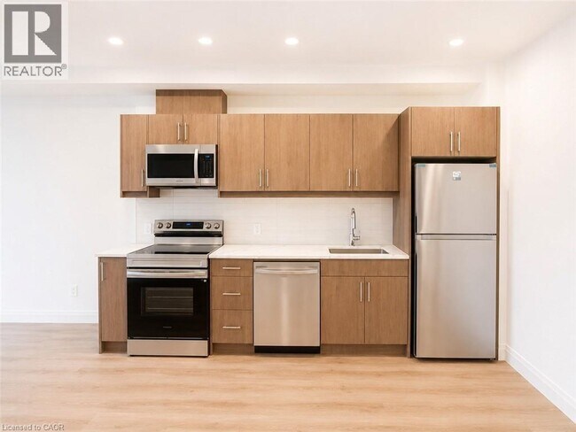 Photo - 1333 Weber St E Unit 209