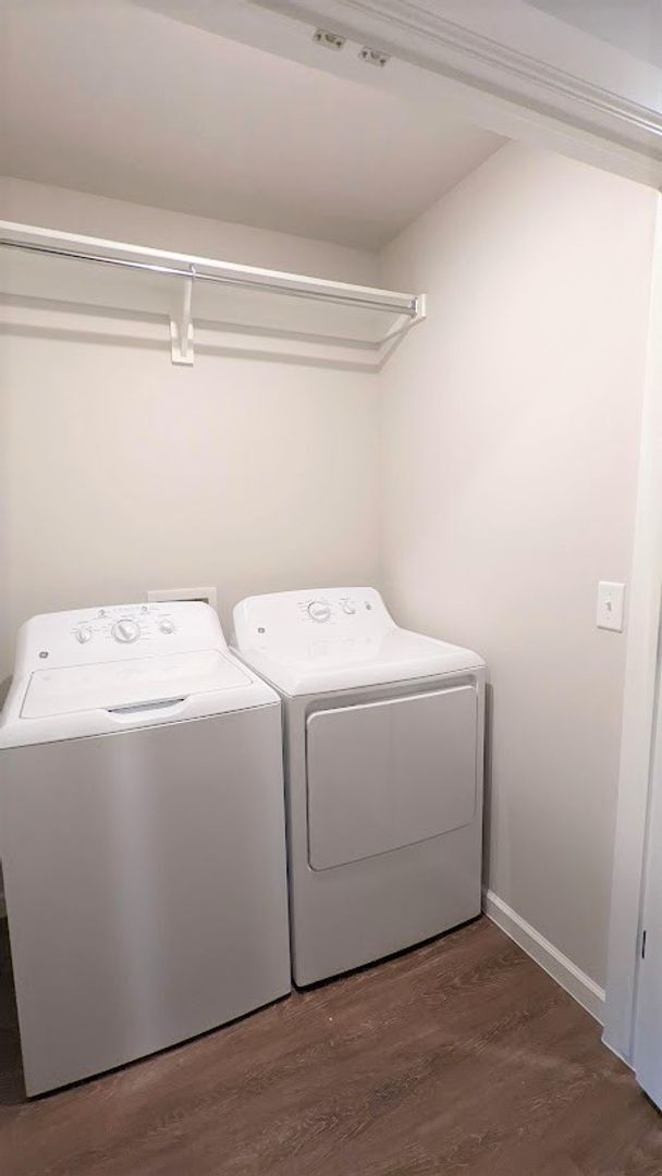 Photo - 2 Bed 2 Bath 1 Car Garage Duplex in Summit...