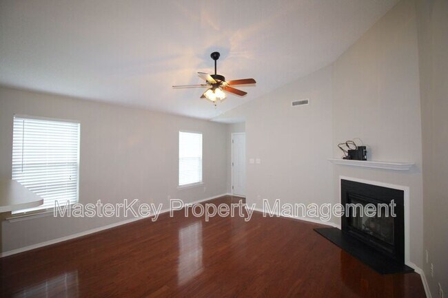 Photo - 132 Evening Star Dr