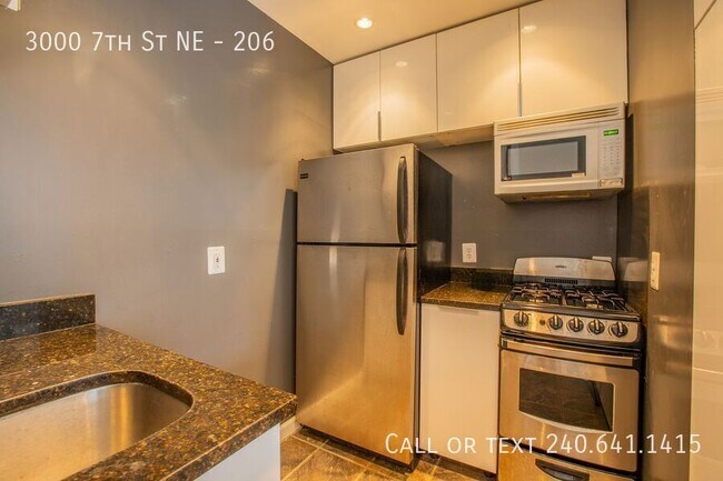 3000 7th St NE
