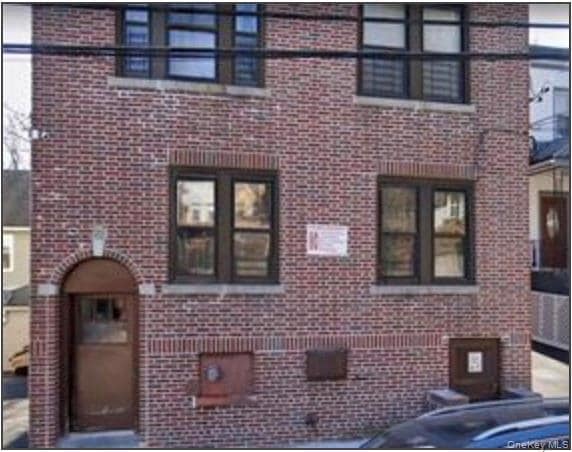 Building Photo - 100 Convent Pl Unit 1F