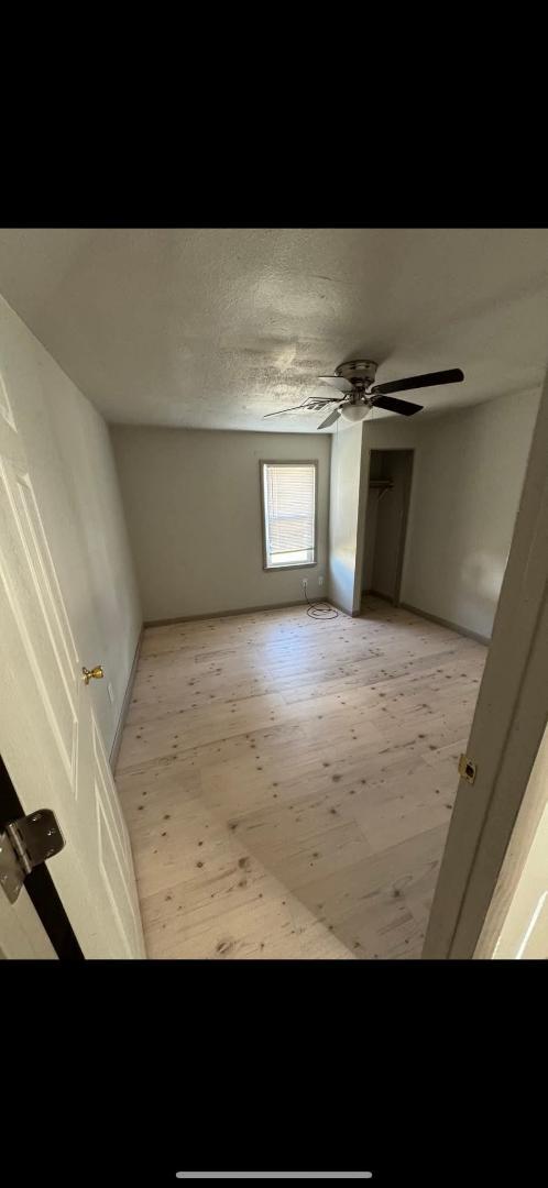 Photo - 702 E 2nd St