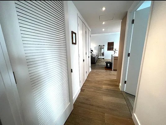 Photo - 10 Nevins St Unidad 16L