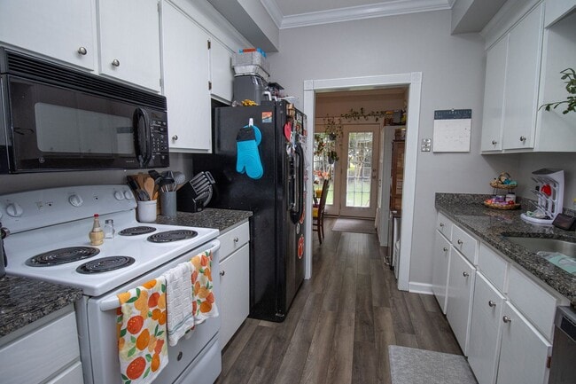 Photo - 103 Ashley Ct