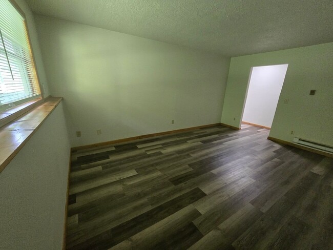 Photo - 2098 Imperial Ln Unit 2