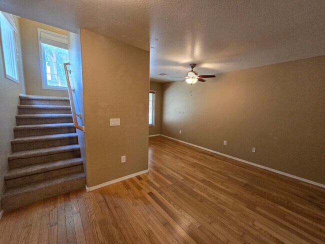 Photo - 1337 S Owl Dr