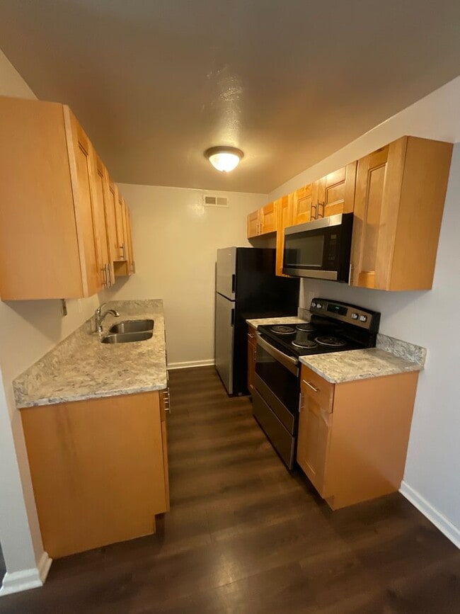 Photo - Two Bedroom Apartment off Rodman Unit Apt C