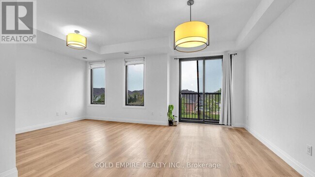 Photo - 3900 Savoy St