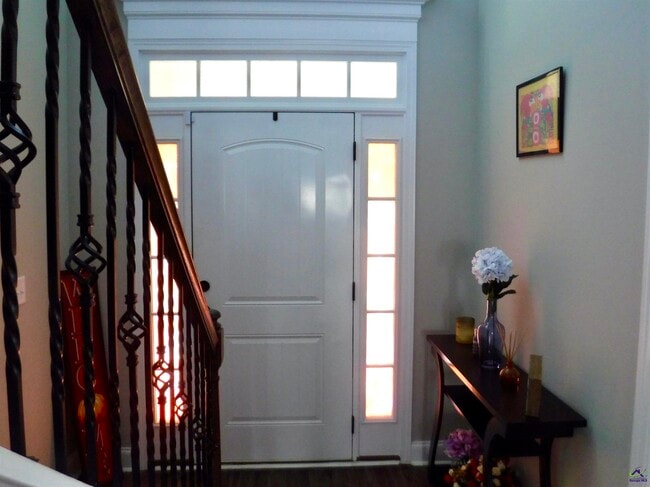 Photo - 201 Deven Ct