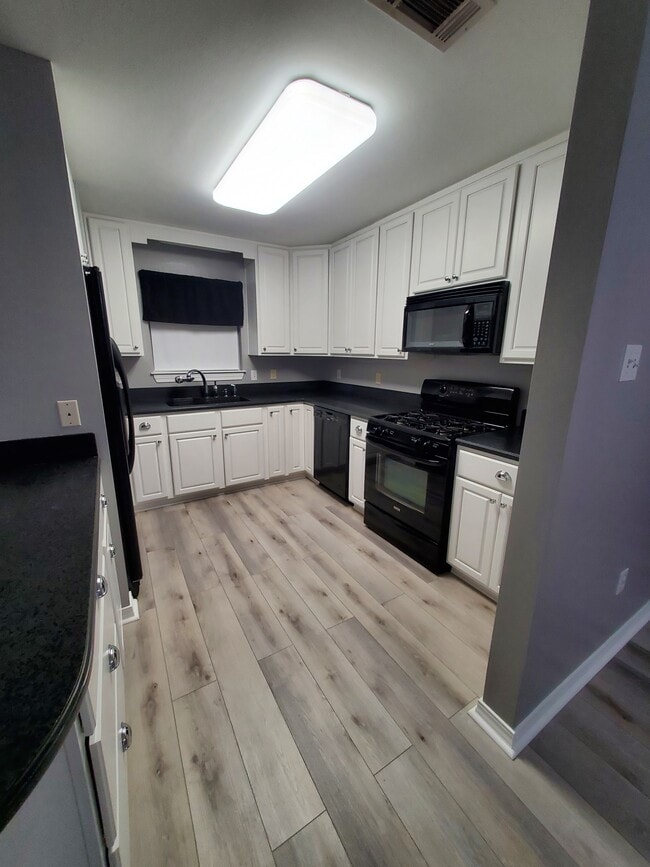 5416 E Saint Bernard Hwy Rental House Rental in Violet, LA