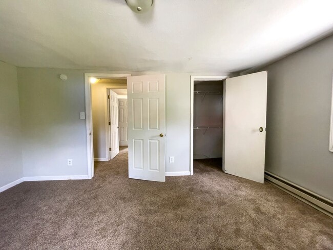 Photo - Spacious Three Bedroom Two Bath Home