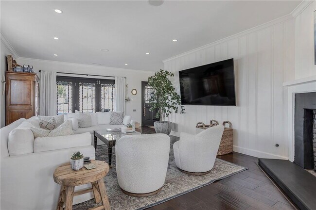 Photo - 38 S Portola