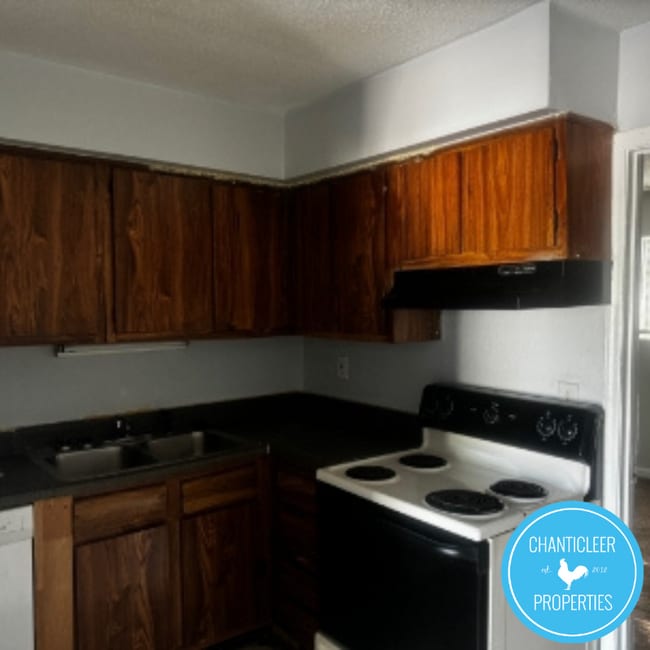 Photo - 1501 Chapel Hill Rd Unit B