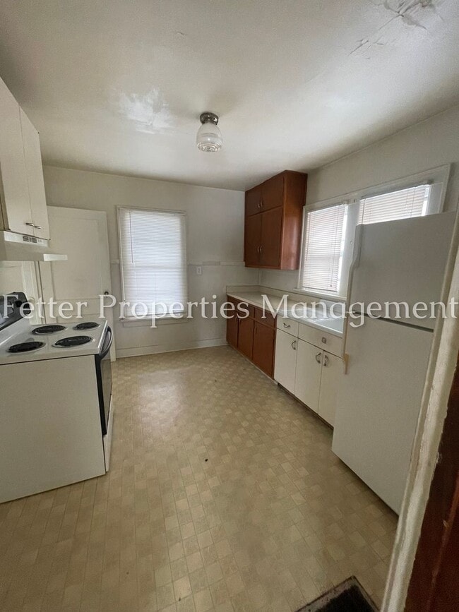 Photo - Don't Miss Out!