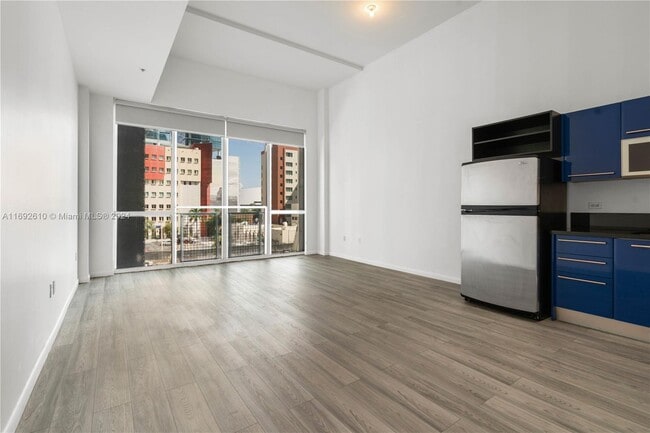 Photo - 244 Biscayne Blvd
