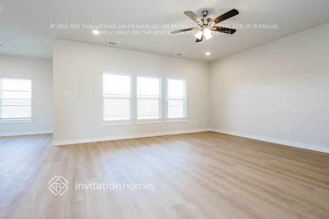 Photo - 434 Amberville Dr