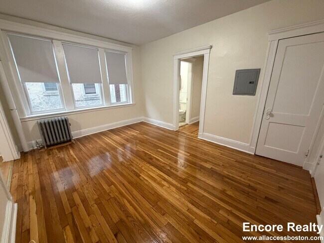 Photo - 109 Brainerd Rd Unit 23