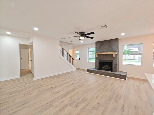 Photo - 4106 Clovernook Ln