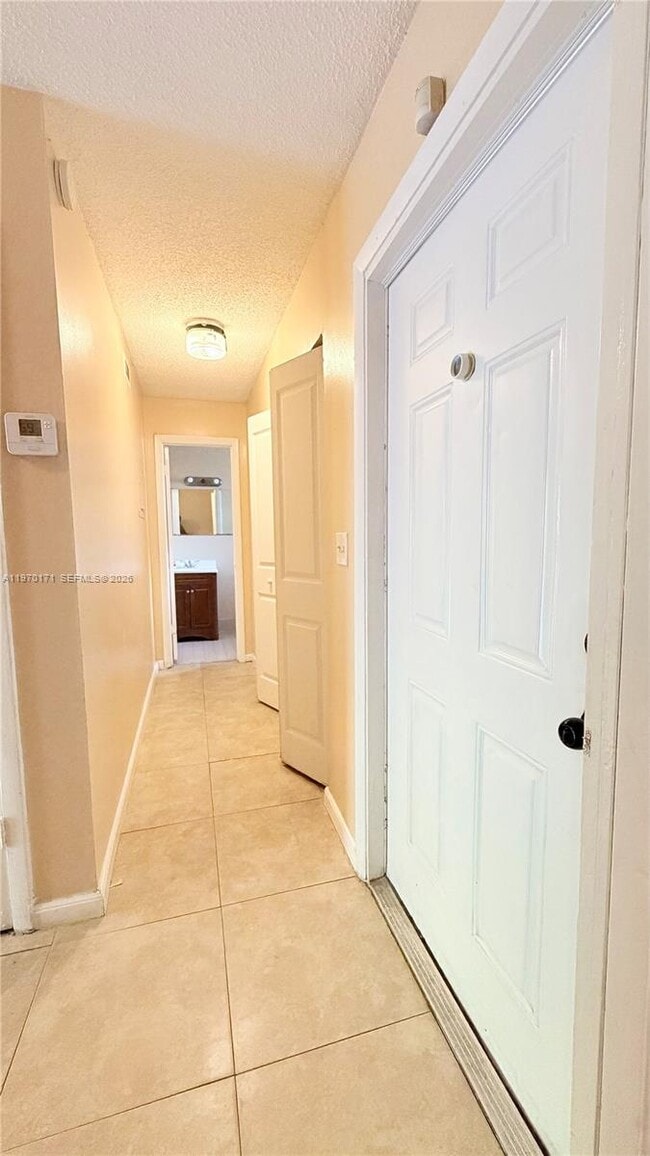 Photo - 948 SW 74th Ave