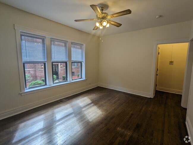 Building Photo - 3817 N Fremont St Unit E1-RA Rental