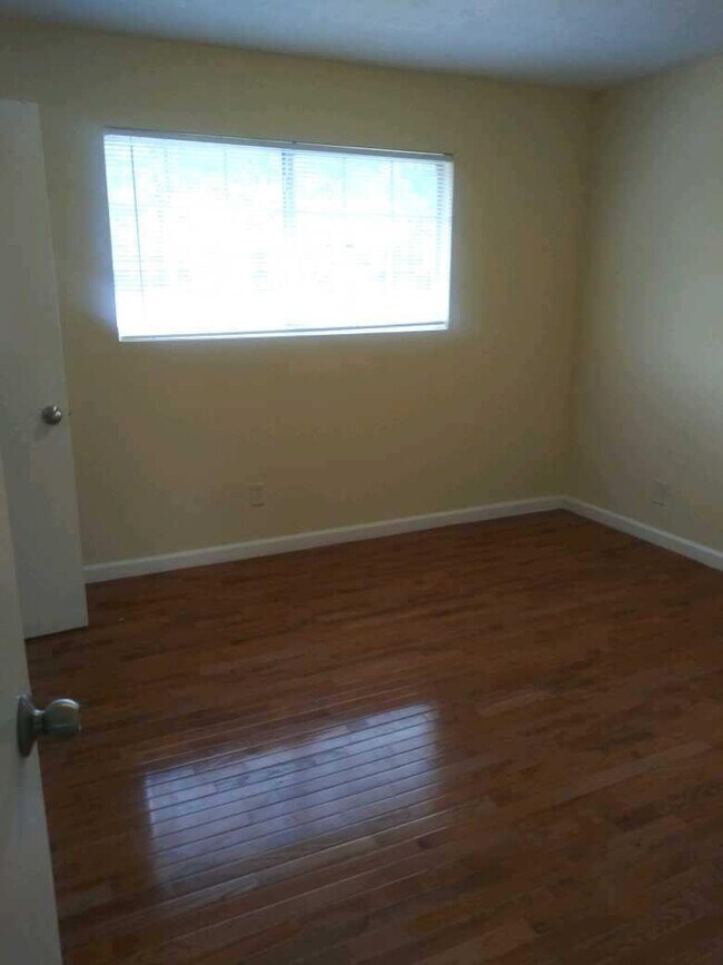 Photo - Springview Apartments
