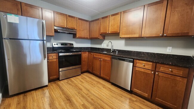 Building Photo - 50 Island View Pl Unit 405
