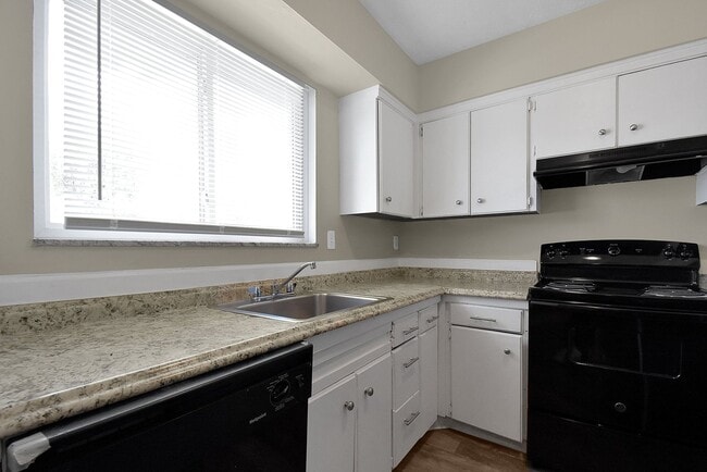 Photo - 2 Bedroom Townhouse Apartment