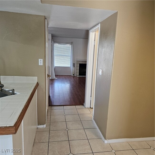 Photo - 9516 Wooden Pier Way