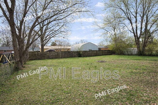 Photo - 1507 Nichols Dr