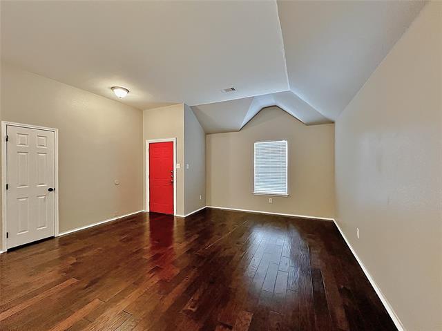 Photo - 4003 Greenwood Way