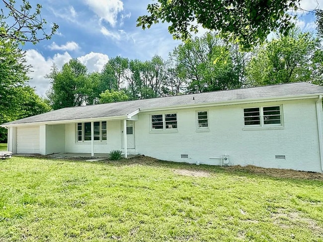 3 BD 1.5 BA remodeled home for rent in Mon... - 3 BD 1.5 BA remodeled home for rent in Mon...